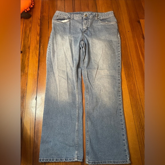 Croft and Barrow size 14 jeans - Picture 1 of 2